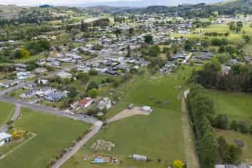 2A Rathbone Street, Waipawa