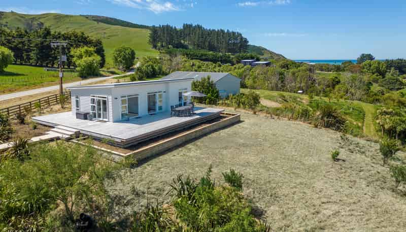 422 Whangaehu Road, Porangahau