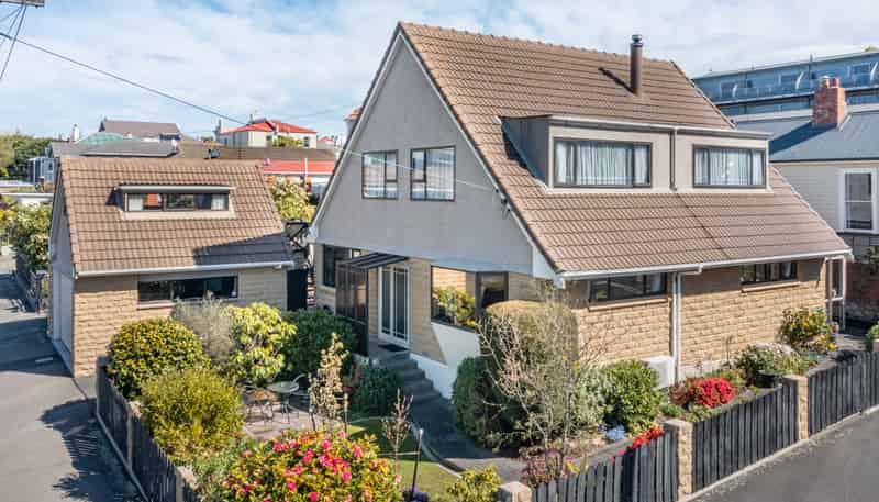 76 Arthur Street, Dunedin Central