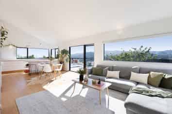 96A Buckley Road, Southgate