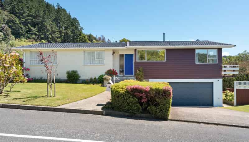 1 Dunrobin Grove, Silverstream