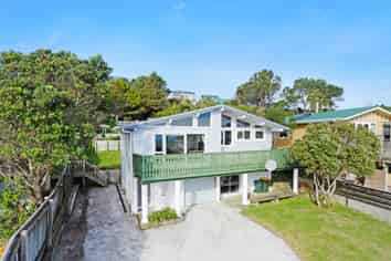 22 Rothwell Street, Titahi Bay