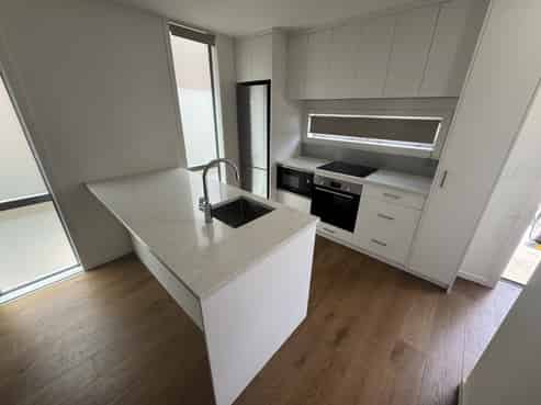 11 Helen Jenepher Lane, Mount Wellington