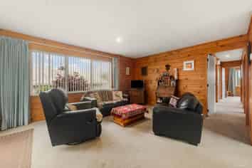 2A Mossop Rise, Glenfield