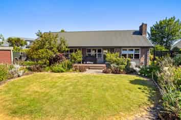 82 Belt Road, Allenton