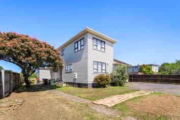 2 Matapan Road, Panmure