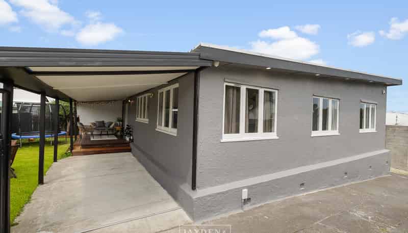 2/290 Ellerslie-Panmure Highway, Mount Wellington