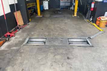 Mechanical Workshop, fully equipped ready to go