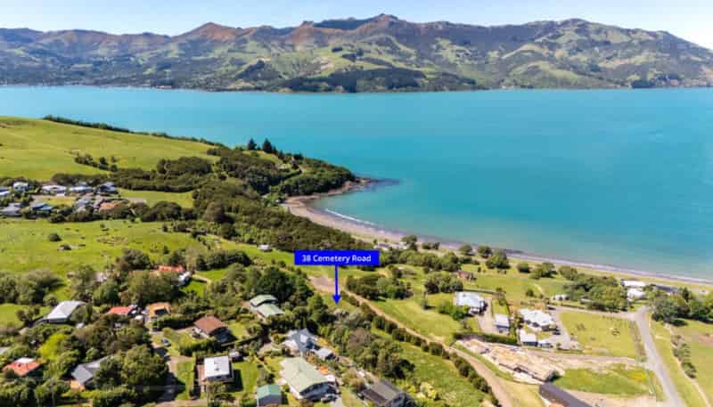 38 Cemetery Road, Wainui