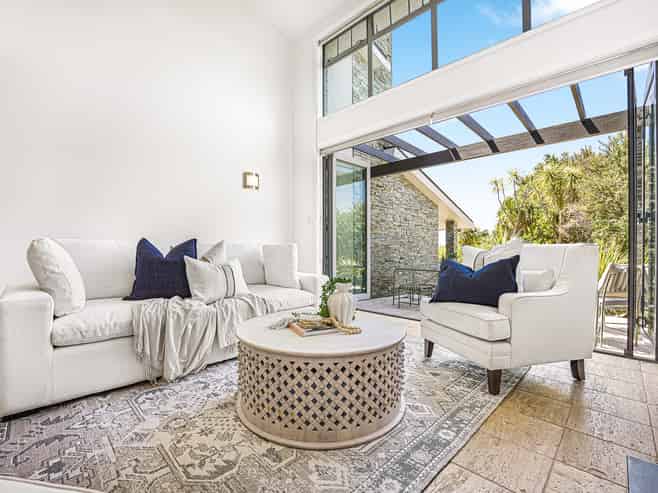 6 Little Compton Mews, Snells Beach