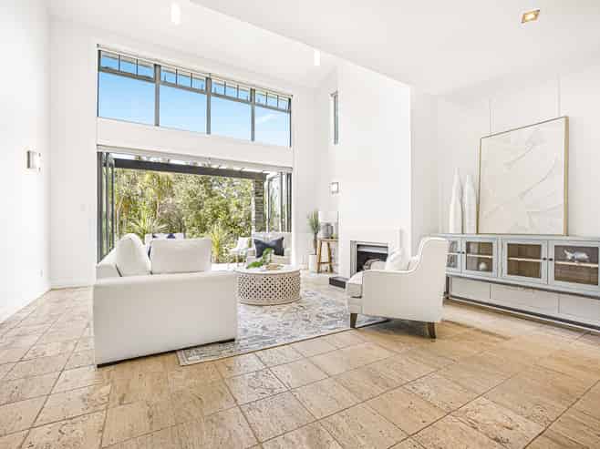 6 Little Compton Mews, Snells Beach