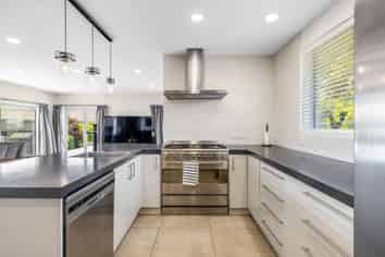 28 Sapphire Street, Casebrook