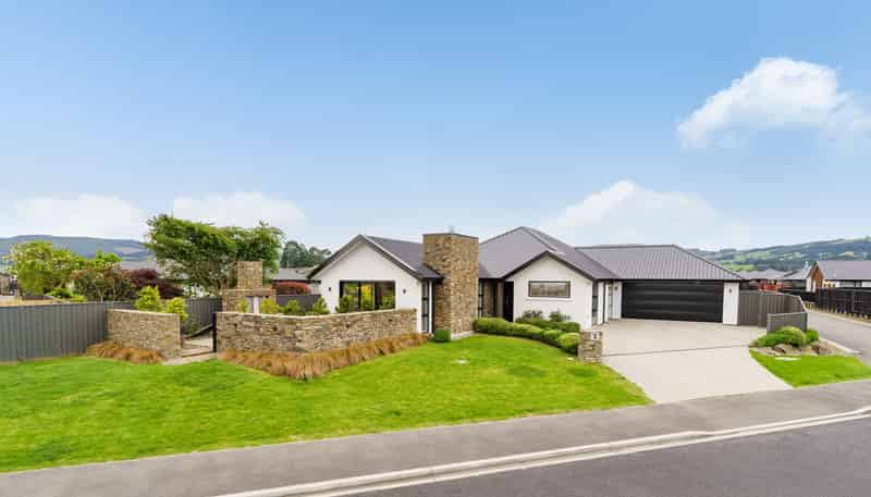 18 Caledonia Drive, Mosgiel