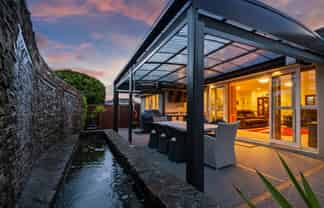 18 Lochmore Street, BISHOPDALE