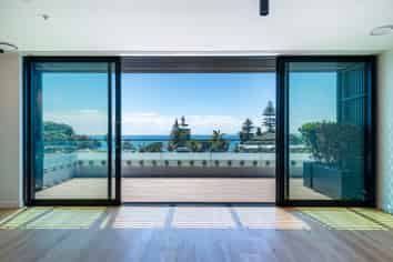 17/423-427 Beach Road, Mairangi Bay