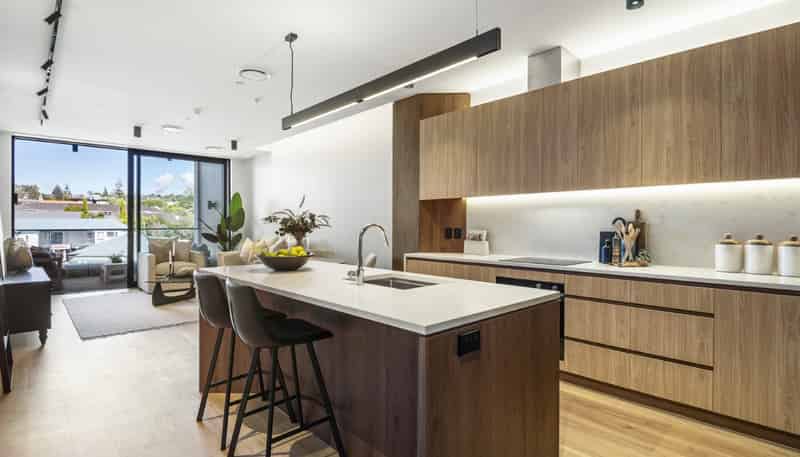 8/423-427 Beach Road, Mairangi Bay