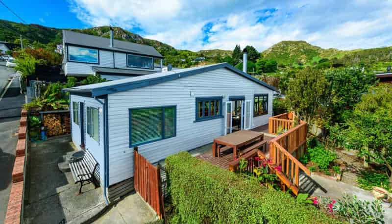 10 Cornwall Road, Lyttelton