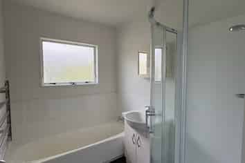 2/56 Church Street, Onerahi