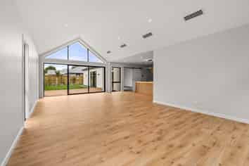 19 Walnut Avenue, Allenton