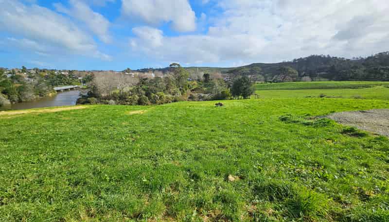 950 Coatesville Riverhead Highway, Riverhead