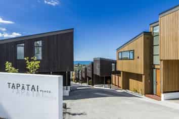 9 Tapatai Place, Castor Bay