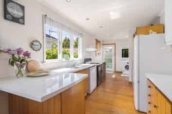 24 Jennifer Street, Bryndwr