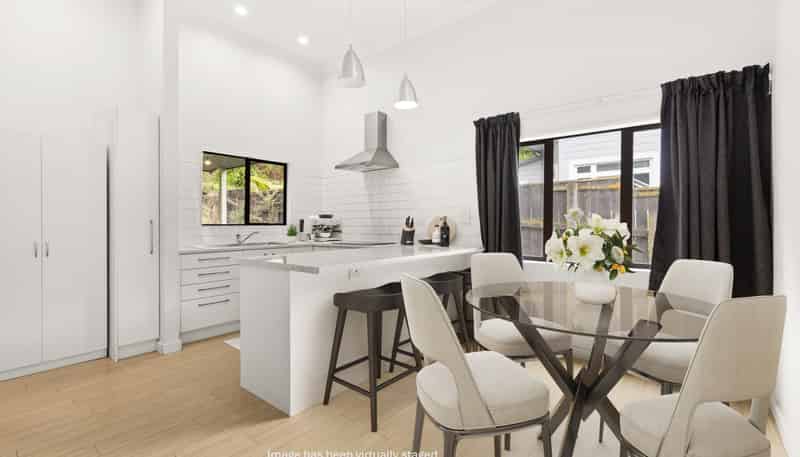 101 Shakespeare Road, Bluff Hill