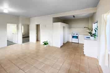 1/14 The Avenue, Albany