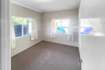 1/14 The Avenue, Albany