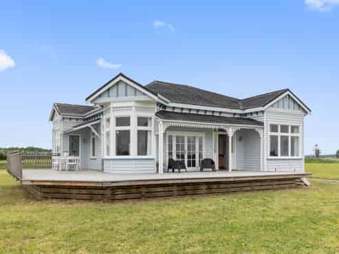 197 Falvey Road, Levels