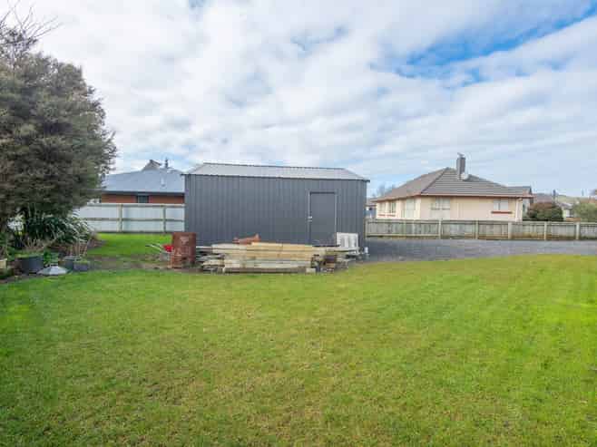 53A Stirling Crescent, Mosgiel