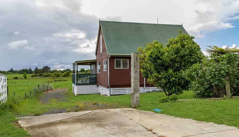 7  &  7A Stirling Street, Te Aroha