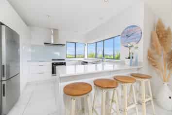 103 West Hoe Heights, Orewa