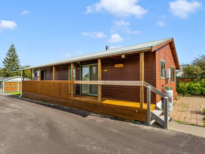 5 Kenward Crescent, Featherston