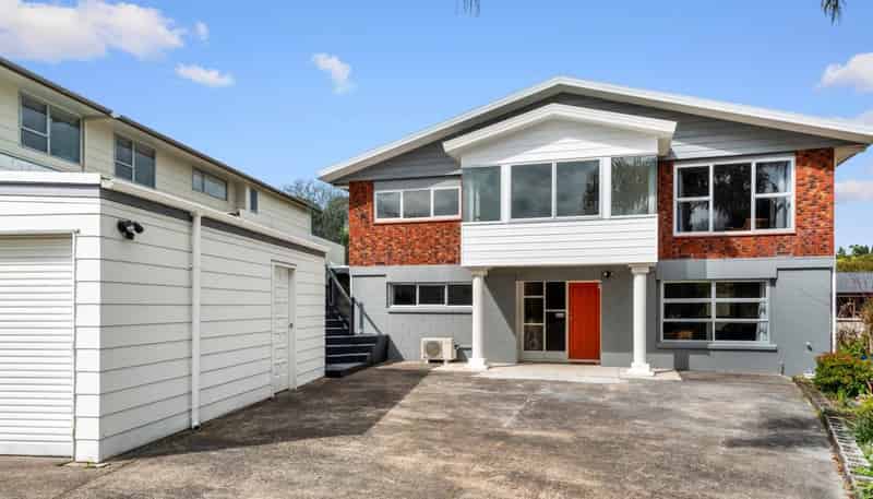 86 Princess Road, Bellevue