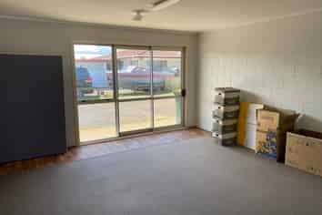 Fringe Offices with Parking