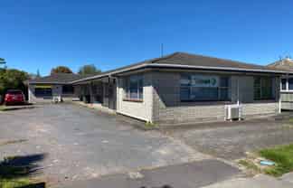 Fringe Offices with Parking