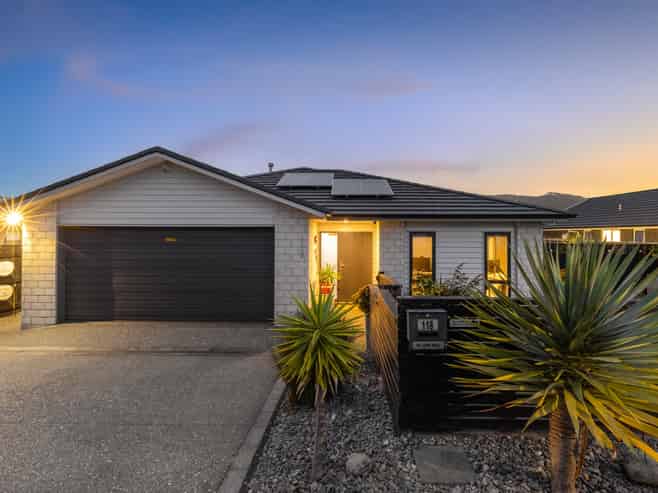 118 John Burke Drive, Aotea