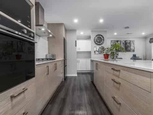 118 John Burke Drive, Aotea