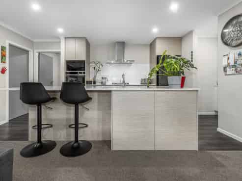 118 John Burke Drive, Aotea