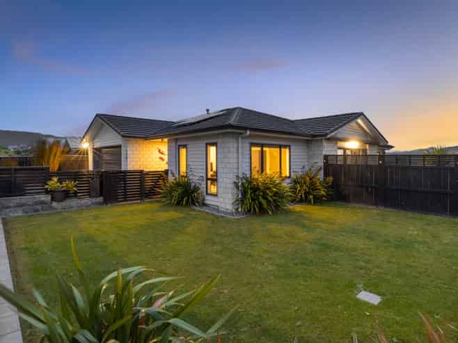 118 John Burke Drive, Aotea