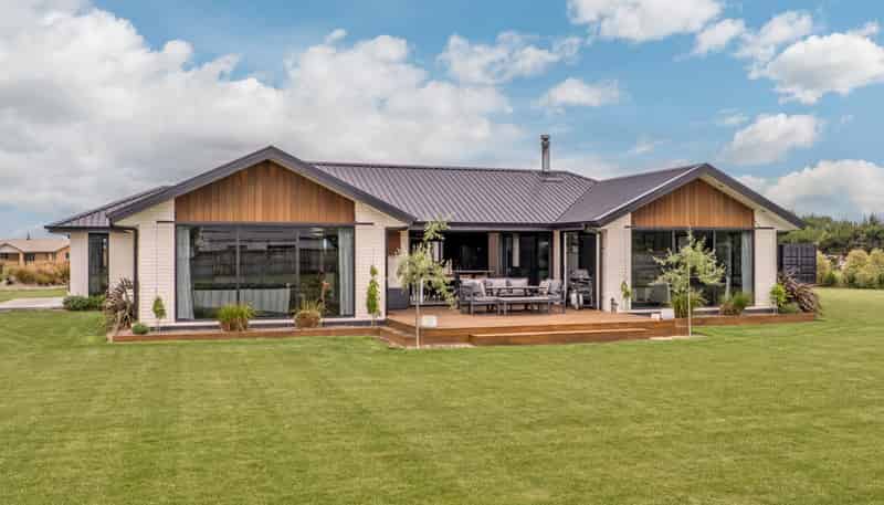 28 Gordons Road, Ashburton