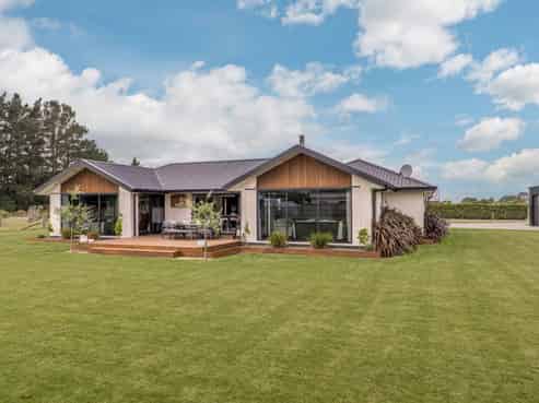 28 Gordons Road, Ashburton