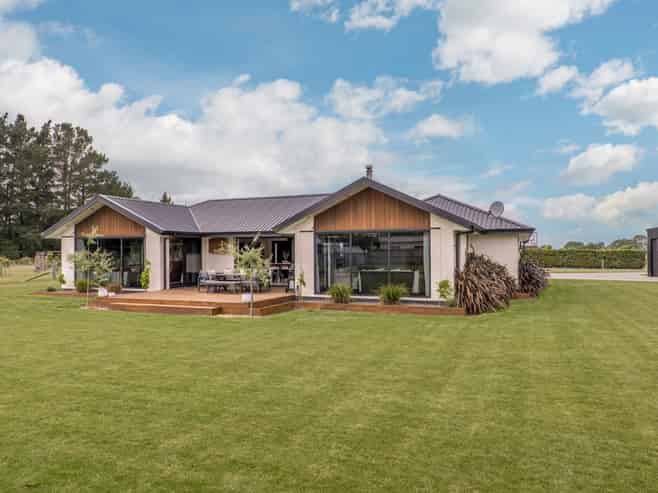 28 Gordons Road, Ashburton