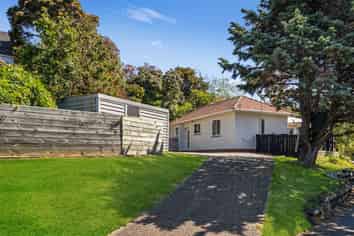 13A Toi Street, Tawhero