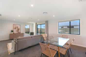 245 Racecourse Road, Allenton