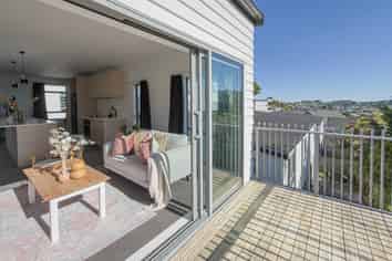 5/30 Monowai Road, Johnsonville