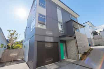 5/30 Monowai Road, Johnsonville