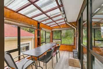 112 Holloway Road, Aro Valley