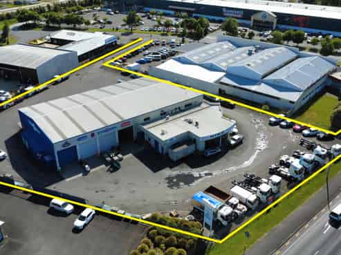 Strategic Base - Functional Workshop & Showroom